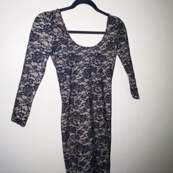 Forever 21 Bodycon Dress - Picture 2 of 4